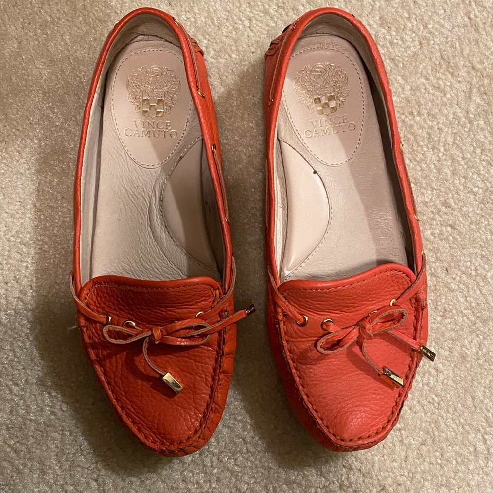 Vince Camuto Moccasin - Red/Coral